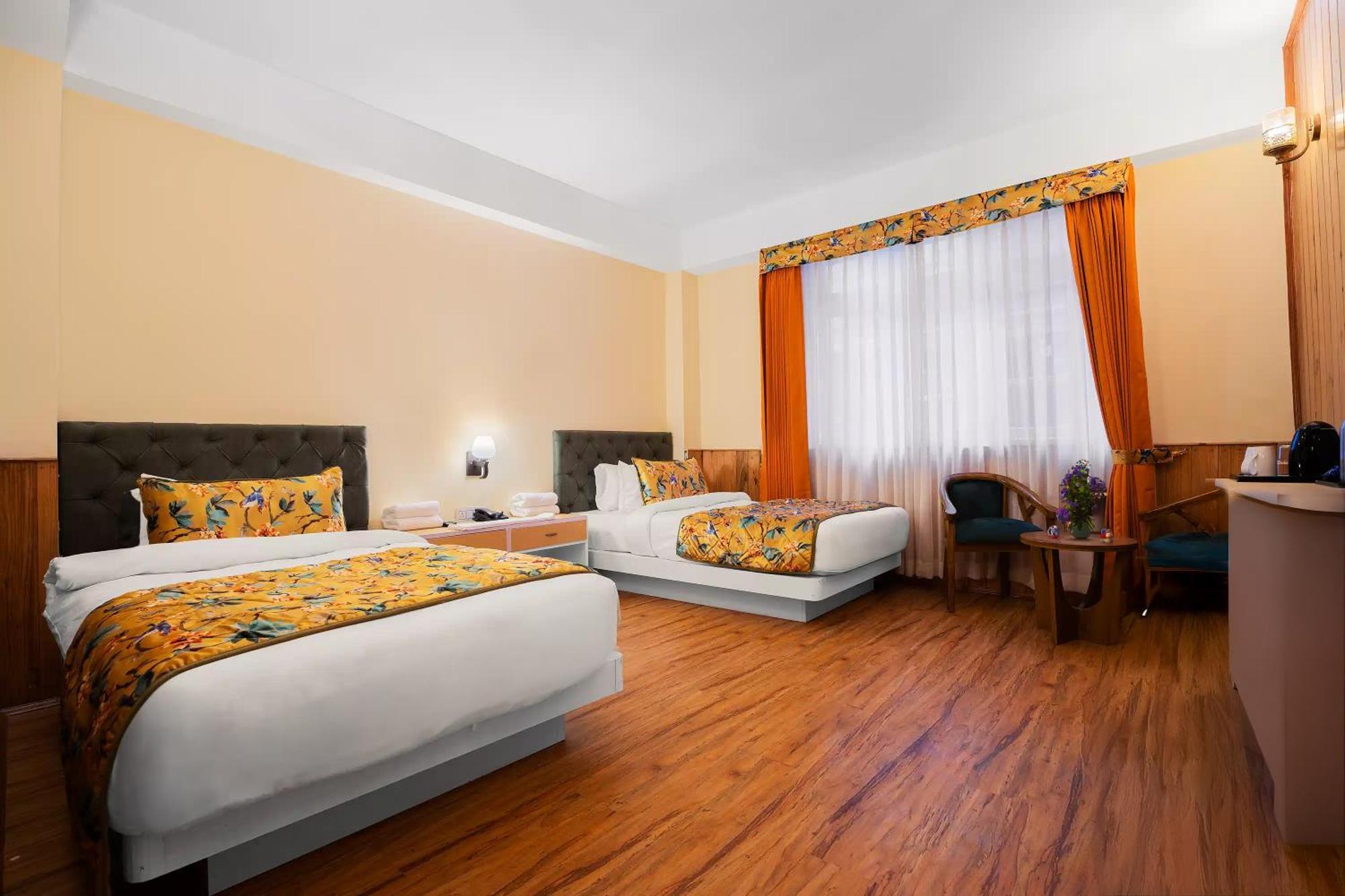Summit Gangchen Hotel Lachen Room photo